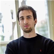 Laureato Magistrale in Informatica con punteggio 110/110 con Lode, si rende disponibile per lezioni in materie scientifiche